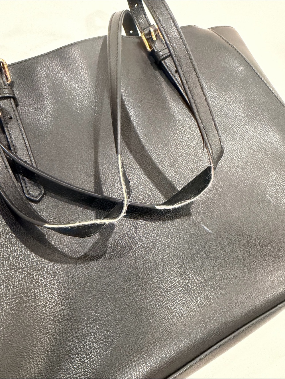 Marc Jacobs Black Saffiano Leather Tote with Gold Hardware - Picture 6 of 8